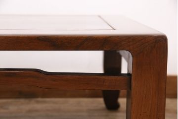 アンティーク家具　昭和初期　総ケヤキ材　脚の彫りが目を引く座卓(ローテーブル)(R-046985)