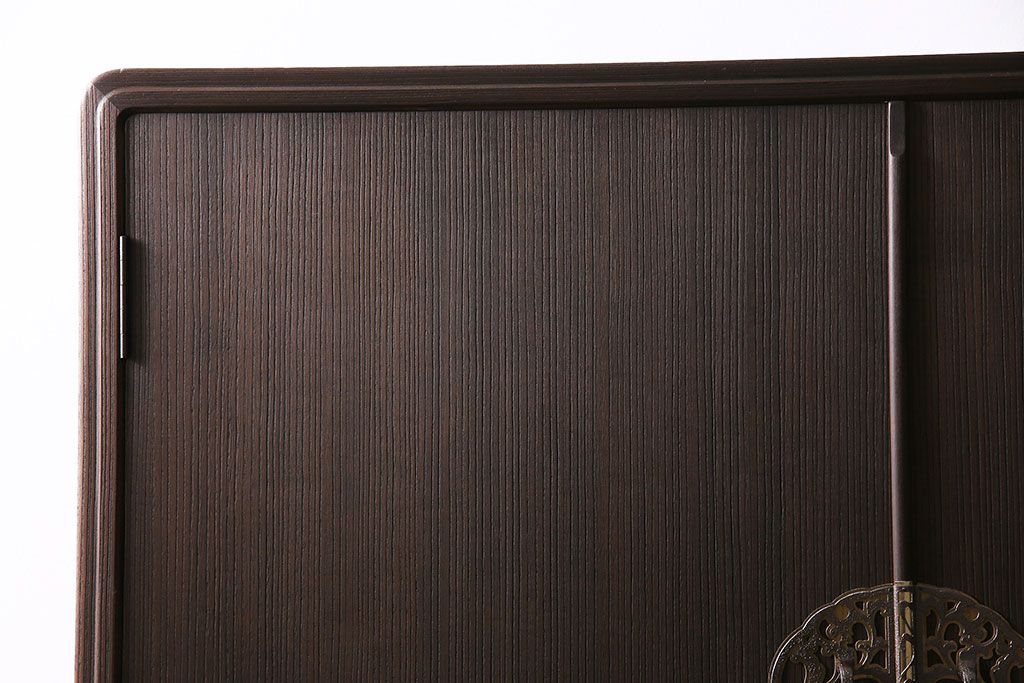 中古　伝統工芸品　衣装盆付き　品の良さを感じさせる落ち着いた色合いの加茂総桐箪笥(定価約140万円)(総桐たんす、和タンス、衣装箪笥、着物箪笥)(R-046987)