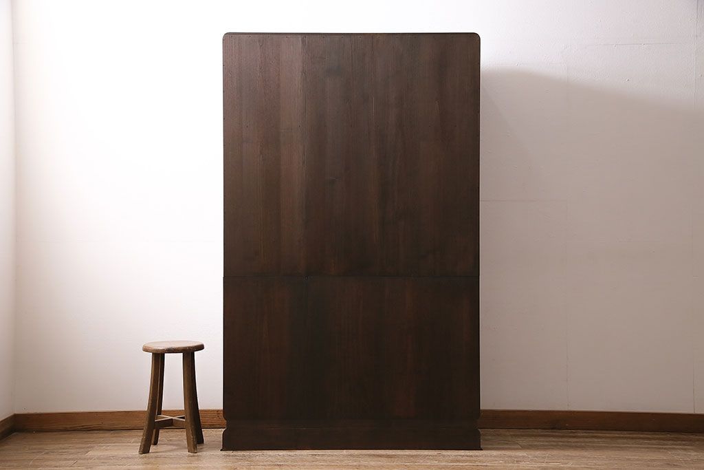 中古　伝統工芸品　衣装盆付き　品の良さを感じさせる落ち着いた色合いの加茂総桐箪笥(定価約140万円)(総桐たんす、和タンス、衣装箪笥、着物箪笥)(R-046987)