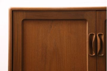 ヴィンテージ家具　北欧ビンテージ　G-PLAN(ジープラン)　Fresco(フレスコ)　幅広サイズのサイドボード(収納棚)(R-046988)