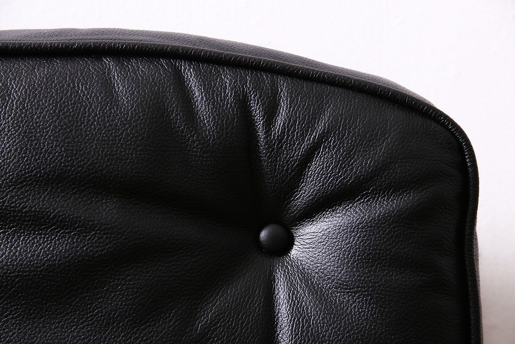 中古　DREXEL HERITAGE(ドレクセルヘリテイジ)　大人の空間作りに!ブラックレザーが高級感を醸し出すキャスター付きアームチェア(回転チェア、椅子、本革)(R-046989)