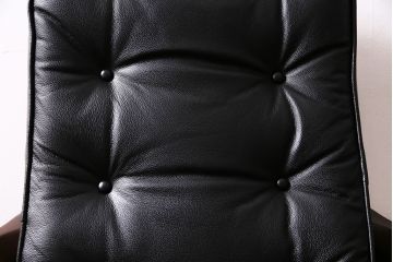 中古　DREXEL HERITAGE(ドレクセルヘリテイジ)　大人の空間作りに!ブラックレザーが高級感を醸し出すキャスター付きアームチェア(回転チェア、椅子、本革)(R-046989)