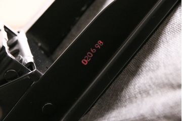 中古　DREXEL HERITAGE(ドレクセルヘリテイジ)　大人の空間作りに!ブラックレザーが高級感を醸し出すキャスター付きアームチェア(回転チェア、椅子、本革)(R-046989)