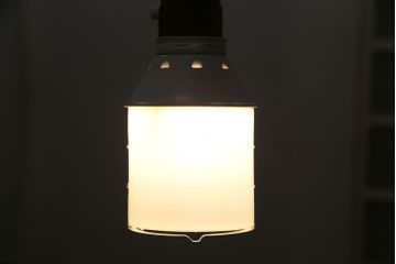昭和レトロ　森電機　ハトライト・箱付き　好みで色が変えられる懐かしい雰囲気の吊り下げ照明(天井照明、ランプ)(R-046993)