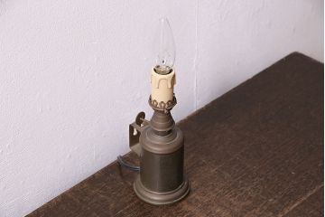 アンティーク照明　壁掛けでも使えるキャンドル型のスタンドライト(テーブルランプ、卓上照明)(R-046996)