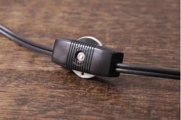 アンティーク照明　壁掛けでも使えるキャンドル型のスタンドライト(テーブルランプ、卓上照明)(R-046996)