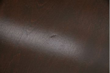 中古　松本民芸家具　F型食卓　クラシカルな脚のデザインが目を引くダイニングテーブル(定価約25万円)(4人掛け)(R-047000)