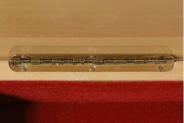 ビンテージ　イギリス　ウォールナット　花図　ジュエリーボックス(小物入れ、アクセサリーケース、ヴィンテージ)(R-047002)