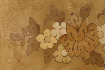 ビンテージ　イギリス　ウォールナット　花図　ジュエリーボックス(小物入れ、アクセサリーケース、ヴィンテージ)(R-047002)