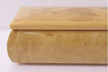 ビンテージ　イギリス　ウォールナット　花図　ジュエリーボックス(小物入れ、アクセサリーケース、ヴィンテージ)(R-047002)