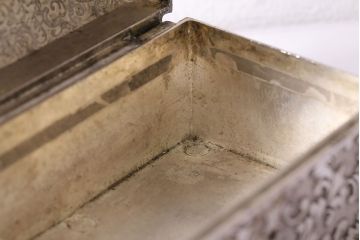 ビンテージ　イギリス　銀メッキ　メタル　小物入れ(アクセサリーケース、ジュエリーボックス、ヴィンテージ)(R-047003)