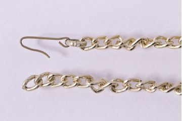 ヴィンテージアクセサリー　Exquisite　of　Solifull　薔薇飾り　ネックレス(ROSE、バラ、メタル、エナメル、ビンテージ)(R-047005)