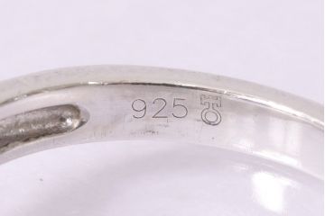 ヴィンテージアクセサリー　イギリス　シルバー925　クリアストーン　リング(指輪、ビンテージ)(R-047011)