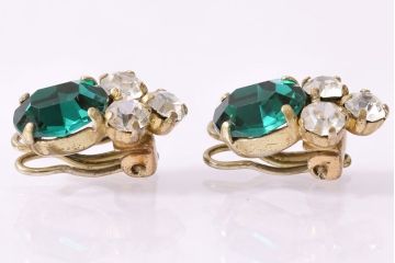 ヴィンテージアクセサリー　イギリス　グリーン・クリアストーン　イヤリング(ビンテージ)(R-047024)