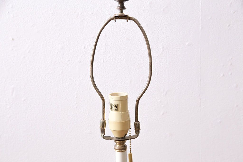 中古　FREDERICK COOPER(フレデリック・クーパー社)　高級品!脚のデザインがユニークなスタンドライト(照明、フロアスタンド)(R-047030)