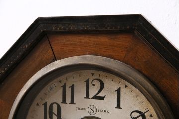 アンティーク時計　精工舎　TRADE(S)MARK　トレードマーク　SEIKO　セイコー　ゼンマイ式　コントラストが魅力的な八角型柱時計(SEIKOSHA、振り子時計、掛け時計、古時計)(R-047032)