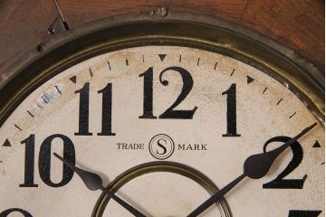 アンティーク時計　精工舎　TRADE(S)MARK　トレードマーク　SEIKO　セイコー　ゼンマイ式　コントラストが魅力的な八角型柱時計(SEIKOSHA、振り子時計、掛け時計、古時計)(R-047032)