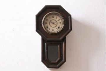 アンティーク時計　愛知県時計製造共同組合(AICHIKEN　CLOCK-MAKERS'　UNION'S　MARK)　電池式　年月を重ねた趣溢れる八角型柱時計(掛け時計、古時計)(R-047033)