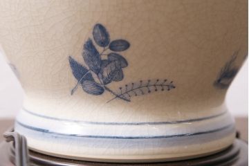 ヴィンテージ　高級品!ワンランク上の空間作りにおすすめな陶器製のランプ型照明(フロアランプ、間接照明、ビンテージ)(R-047037)