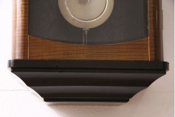 ヴィンテージ時計　昭和中期　Meiji(明治時計社)　ゼンマイ式　クラシカルな雰囲気溢れる大振りの掛け時計(振り子時計、柱時計、古時計、ビンテージ)(R-047039)