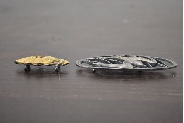 昭和初期　古い帯留5点(純銀、燕、彫金、螺鈿、鼈甲、在銘、鎌倉彫、帯留め)(R-047049)