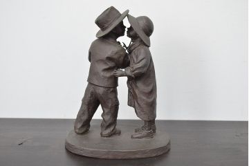 Kim　Anderson(キムアンダーソン)　ブロンズ置物(薔薇を持つ少年少女)(R-047056)