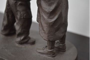 Kim　Anderson(キムアンダーソン)　ブロンズ置物(薔薇を持つ少年少女)(R-047056)