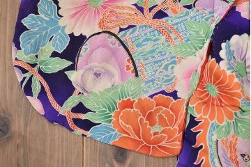 昭和初期　アンティーク　錦紗　子供着物(正絹、古布、縮緬)(R-047063)