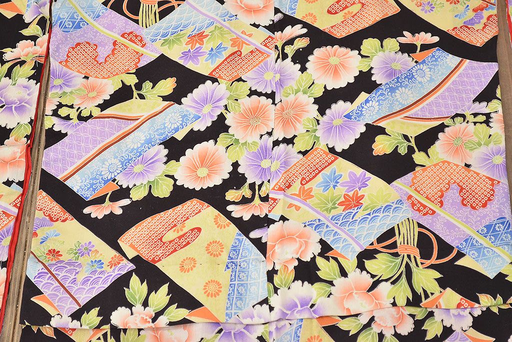 昭和初期　アンティーク　錦紗　花柄　着物(正絹、古布、縮緬)(R-047064)