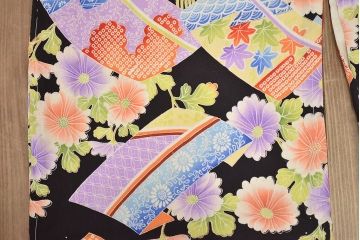 昭和初期　アンティーク　錦紗　花柄　着物(正絹、古布、縮緬)(R-047064)