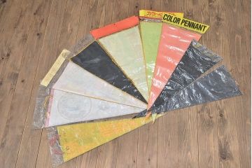 昭和レトロ　古いペナント113枚(東北自動車道、ポートピア、台湾、台北、観光土産)(R-047086)