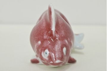 高木鳳子作　金魚一対　置物　共箱(磁器)(R-047087)