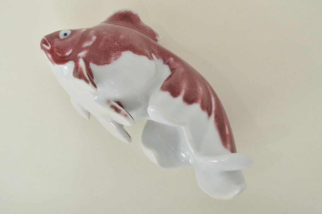 高木鳳子作　金魚一対　置物　共箱(磁器)(R-047087)