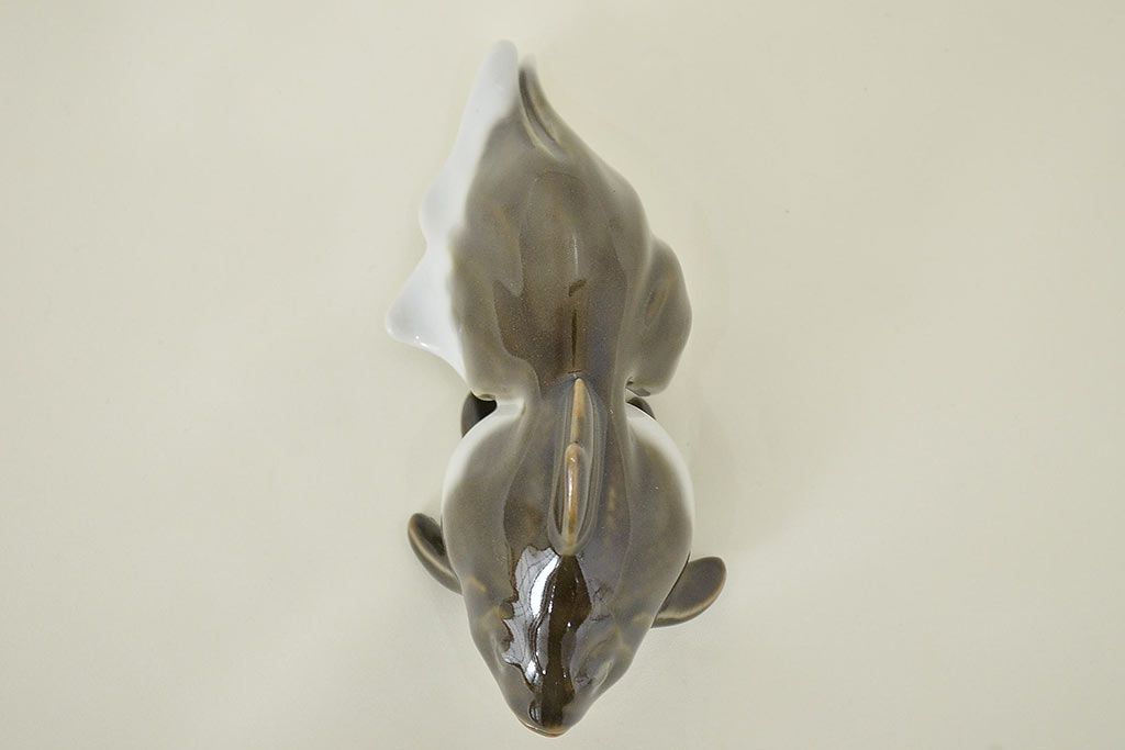 高木鳳子作　金魚一対　置物　共箱(磁器)(R-047087)