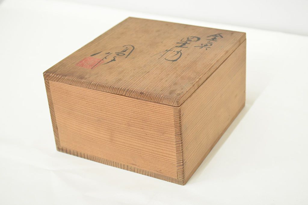 高木鳳子作　金魚一対　置物　共箱(磁器)(R-047087)