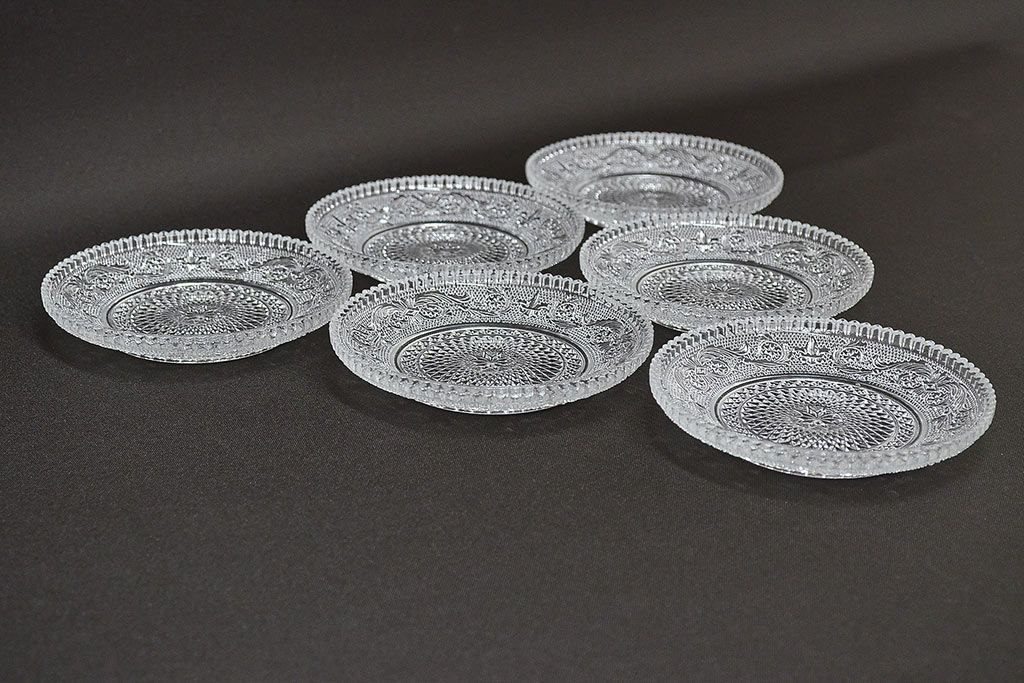 昭和初期　古いプレス小皿6枚(レース柄、プレート)(R-047088)