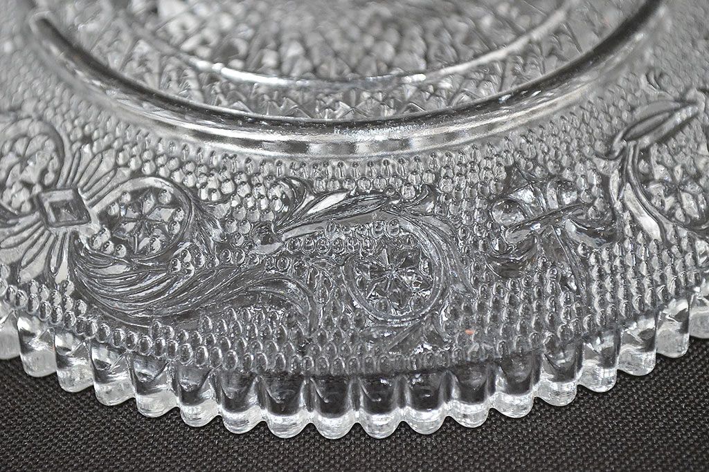 昭和初期　古いプレス小皿6枚(レース柄、プレート)(R-047088)