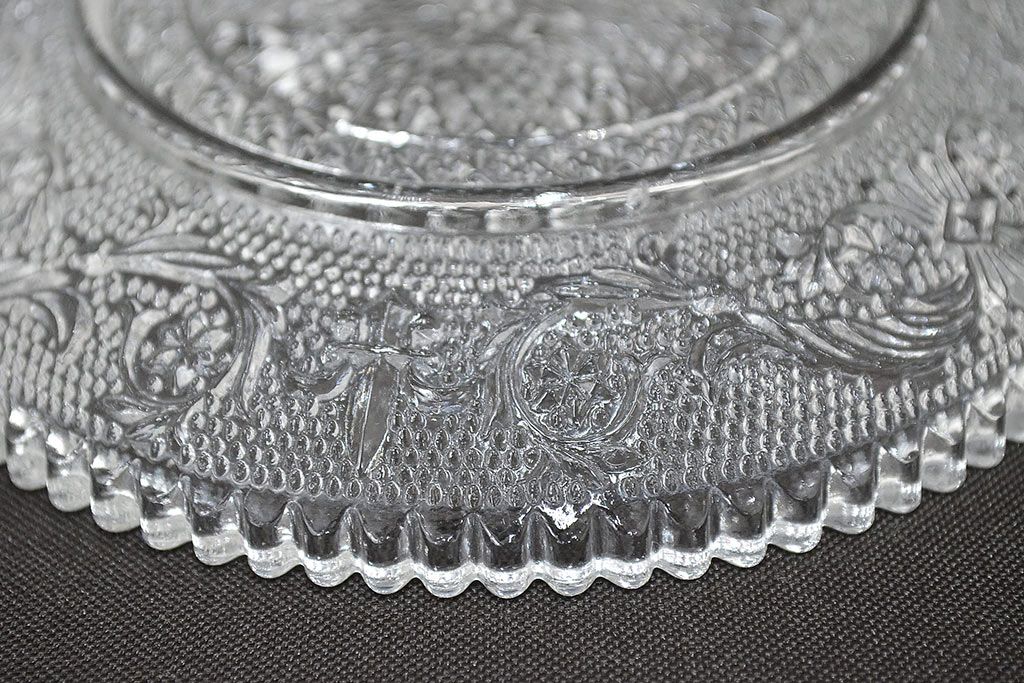 昭和初期　古いプレス小皿6枚(レース柄、プレート)(R-047088)