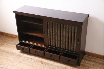 中古　旭川家具　北樹シリーズ　150K　樺材の濃い色合いが美しい茶棚(定価約27万円)(食器棚、サイドボード、収納棚)(R-047092)