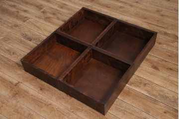 中古　旭川家具　北樹シリーズ　150K　樺材の濃い色合いが美しい茶棚(定価約27万円)(食器棚、サイドボード、収納棚)(R-047092)