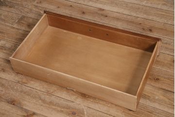 中古　DREXEL HERITAGE(ドレクセルヘリテイジ)　深い色合いが高級感を醸し出すサイドボード(収納棚、戸棚)(R-047104)