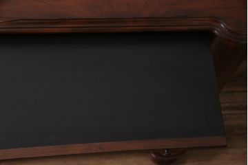 中古　DREXEL HERITAGE(ドレクセルヘリテイジ)　深い色合いが高級感を醸し出すサイドボード(収納棚、戸棚)(R-047104)