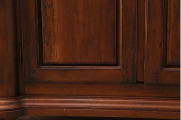 中古　DREXEL HERITAGE(ドレクセルヘリテイジ)　深い色合いが高級感を醸し出すサイドボード(収納棚、戸棚)(R-047104)