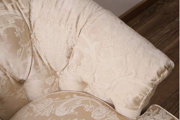 中古　DREXEL HERITAGE(ドレクセルヘリテイジ)　Upholstery(アップホルスタリー)　優美なひとときを演出する1人掛けソファ(定価約62万円)(シングル、アームソファ、チェア)(R-047112)