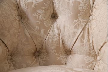 中古　DREXEL HERITAGE(ドレクセルヘリテイジ)　Upholstery(アップホルスタリー)　優美なひとときを演出する1人掛けソファ(定価約62万円)(シングル、アームソファ、チェア)(R-047112)