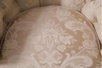 中古　DREXEL HERITAGE(ドレクセルヘリテイジ)　Upholstery(アップホルスタリー)　優美なひとときを演出する1人掛けソファ(定価約62万円)(シングル、アームソファ、チェア)(R-047112)