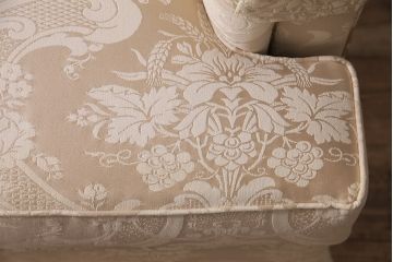 中古　DREXEL HERITAGE(ドレクセルヘリテイジ)　Upholstery(アップホルスタリー)　優美なひとときを演出する1人掛けソファ(定価約62万円)(シングル、アームソファ、チェア)(R-047112)