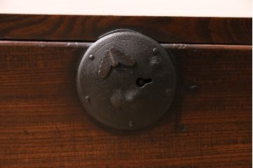 和製アンティーク　前面ケヤキ材　引き出し1杯が珍しい!和モダンなリビングにぴったりのローボード(引き出し、テレビボード、テレビ台)(R-047114)