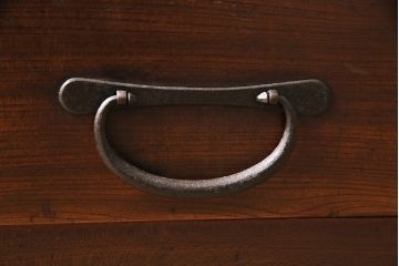 和製アンティーク　前面ケヤキ材　引き出し1杯が珍しい!和モダンなリビングにぴったりのローボード(引き出し、テレビボード、テレビ台)(R-047114)