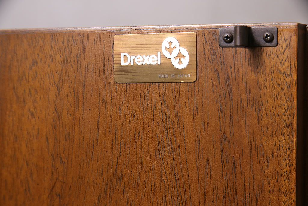 中古　DREXEL HERITAGE(ドレクセルヘリテイジ)　FRANCESCA(フランチェスカ)シリーズ　拡張式の天板が付いたサイドボード(サーバー、カウンター、収納棚)(R-047116)